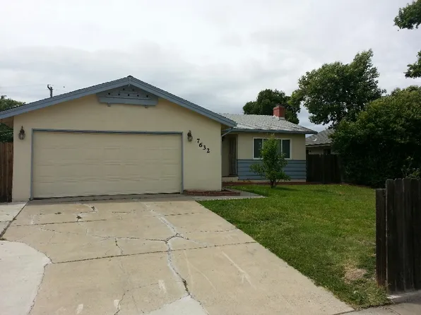 7632 Manorcrest Way, Sacramento, CA 95832