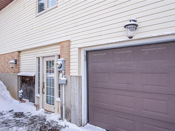 4th image of 216 Northlake Dr