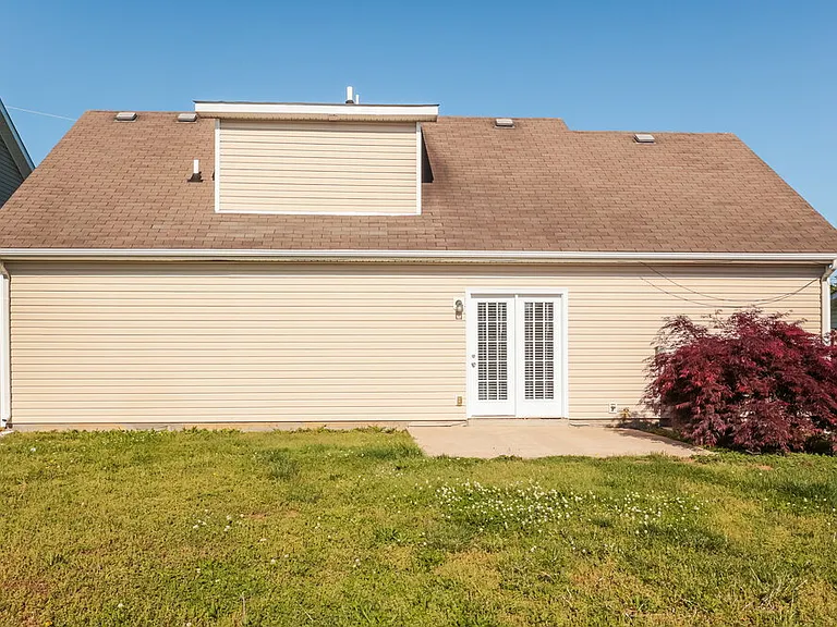 149 Howard Woody Dr — Photo 17