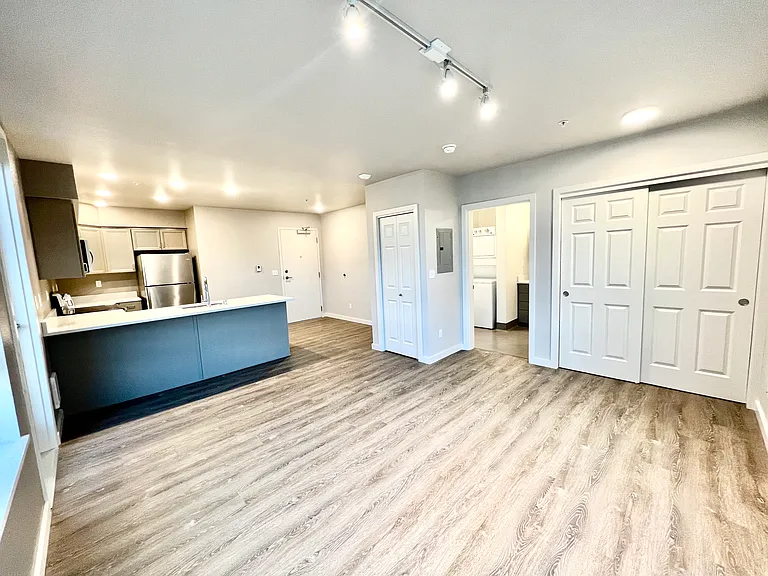 McCormick Heights — Photo 46