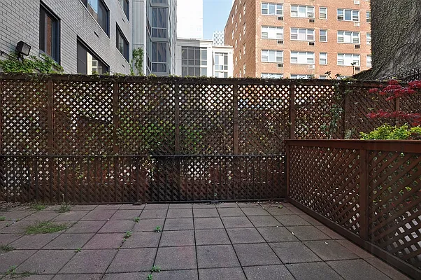 Sold by Corcoran | media 27