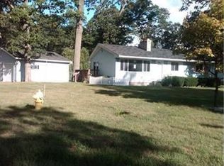 3545 E Manitou Cir, Norton Shores, MI