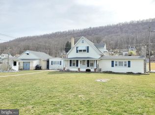 20 Maple Rd, Birdsboro, PA 19508