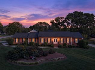 126 Woody Creek Rd, Greer, SC 29650
