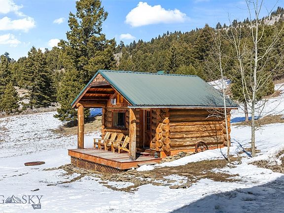 3rd image of 34 Mountain Springs Ln