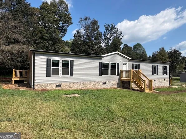 97 Trinity Ct, Royston, GA 30662