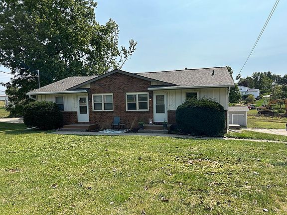2nd image of 4665 E Oakwood Dr