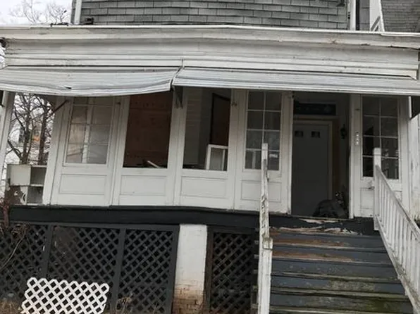 164 N Clinton St, East Orange, NJ 07017