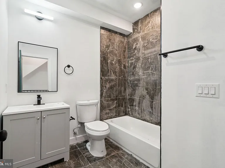 4163 Mantua Ave #2 — Photo 8