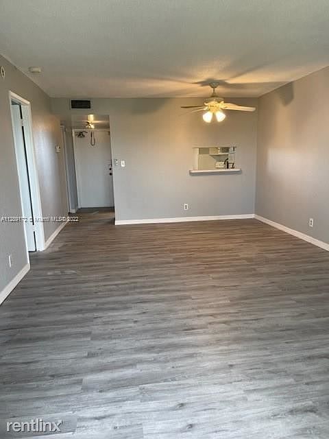 1st image of 950 Hillcrest Dr APT 506