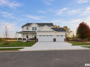 10412 N Trailview Dr, Dunlap, IL 61525