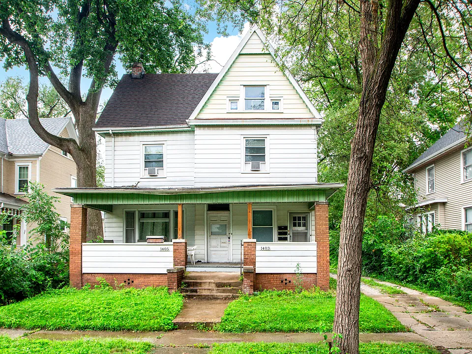 1405 W Barker Ave