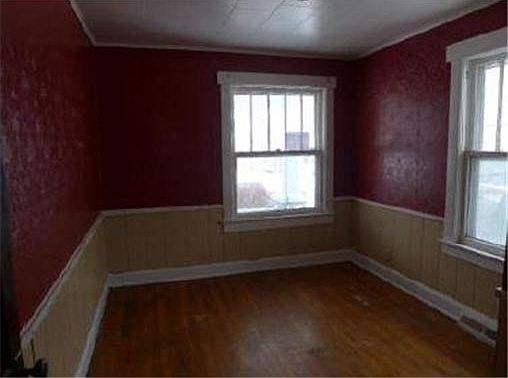 5th image of 113 S White Ave