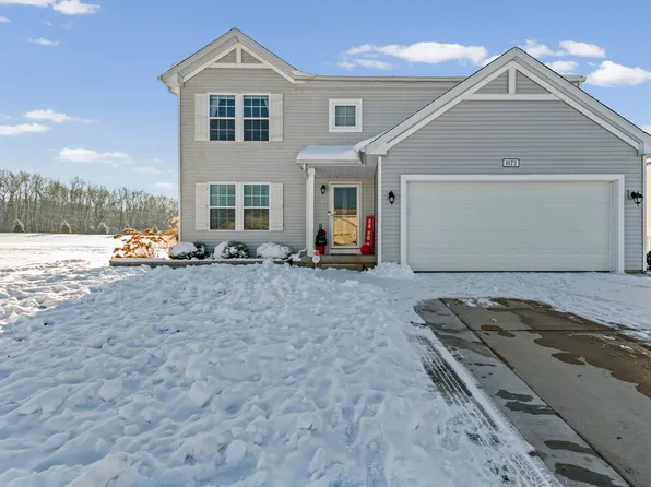 1073 Weatherstone Ln, Howell, MI 48843
