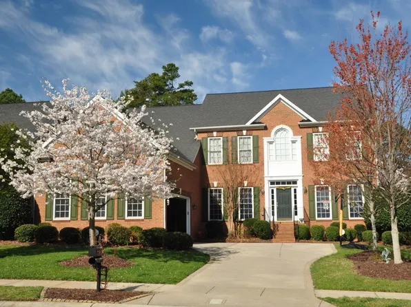 5739 Summerston Pl, Charlotte, NC 28277