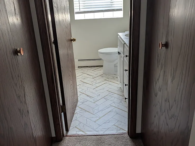 2420 N 77th Ave #2 — Photo 12