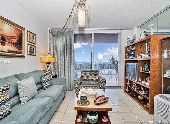 4th image of 1800 NW 24th Ave APT 1002