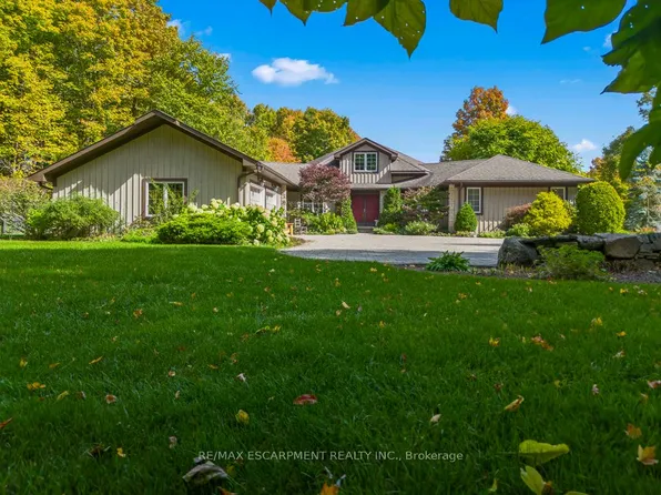 22 Southridge Trl, Caledon, ON L7K 0B3