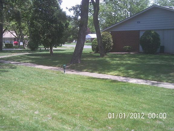 3rd image of 974B Argyll Cir #100B
