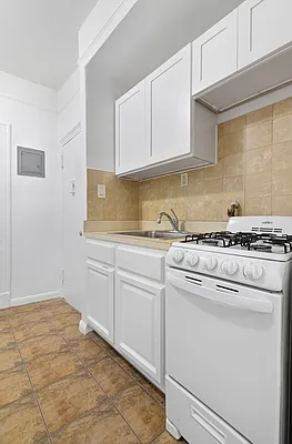 Rented by Compass | media 8