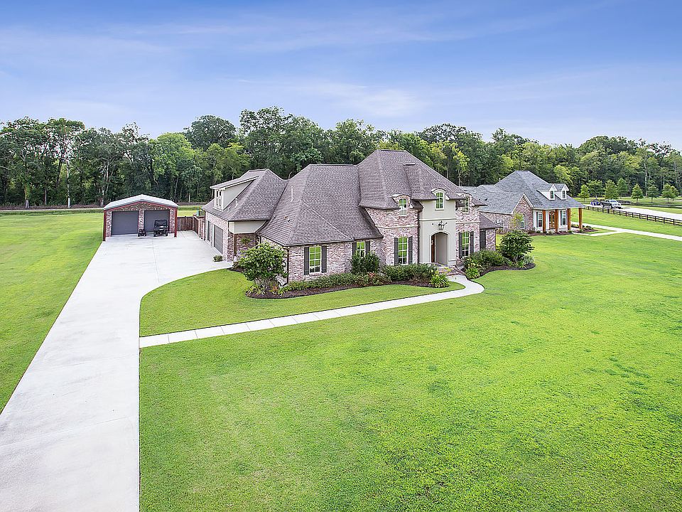 5915 Hunters Pointe Ln, Brusly, LA 70719 Zillow