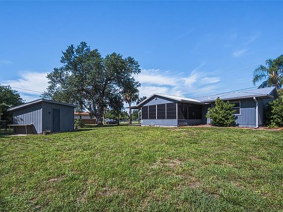 5th image of 1326 Birchcrest Blvd