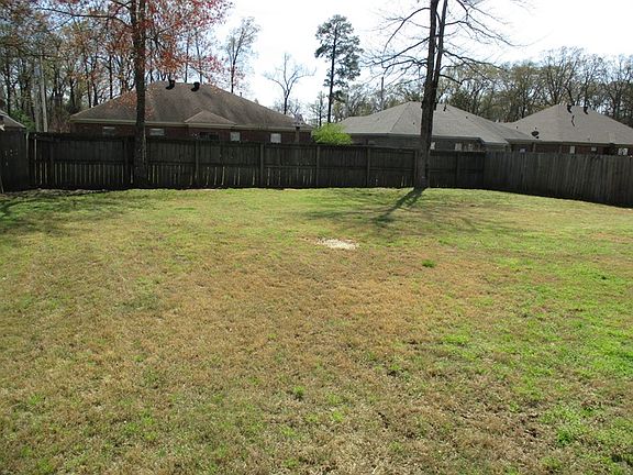 3rd image of 9704 Merlot Ln
