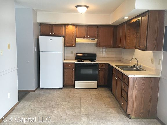 3rd image of 1708 Amelia St APT H