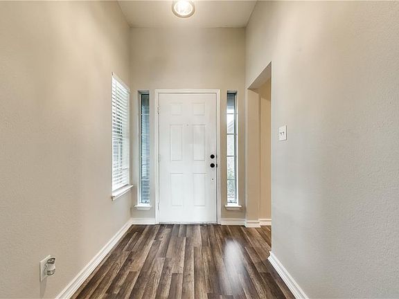5th image of 5009 Mountain Valley Ct