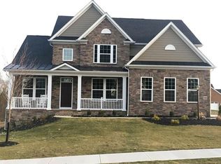 136 Minnock Dr, Mars, PA 16046