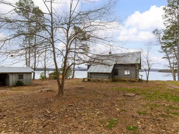 4613 Scenic Point Dr, Louisville, TN 37777