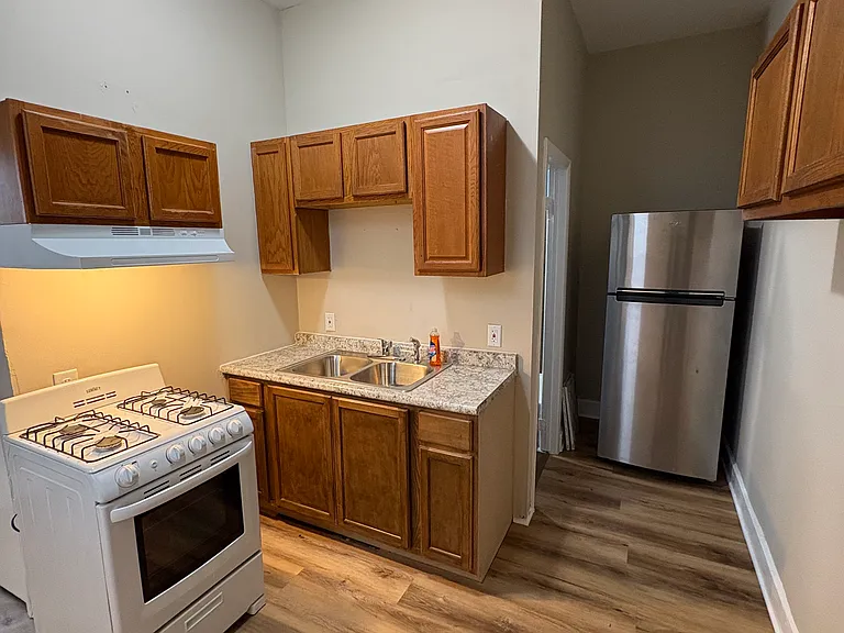26 W 15th St #3 — Photo 7
