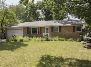 51133 Hollyhock Rd, South Bend, IN 46637