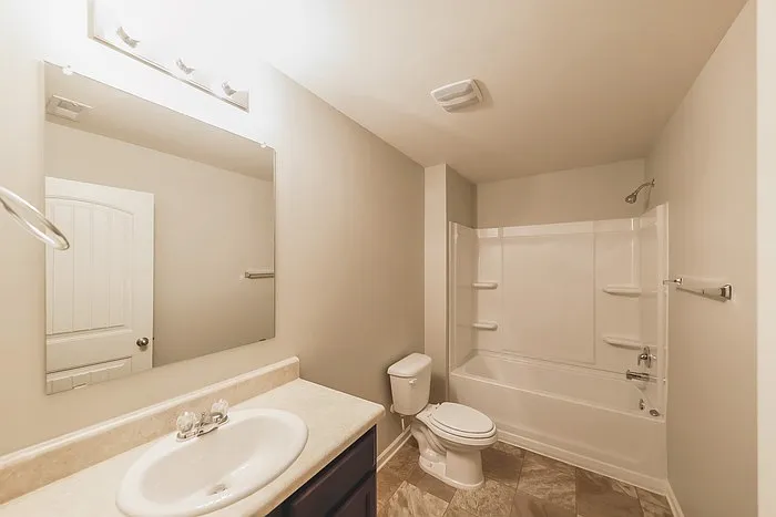 229 Addison Dr — Photo 8