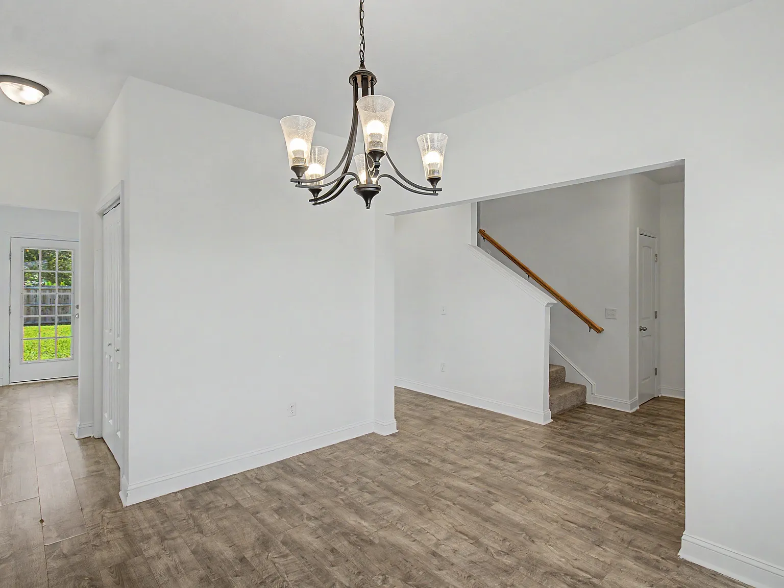 40 Rimes Avenue Southeast - 1 — Photo 2