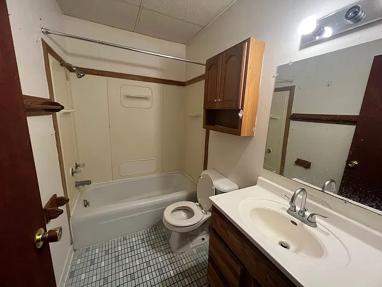 Orchard Hills Apartments — Photo 26