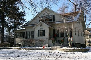 1st image of 328 N Montclair Ave