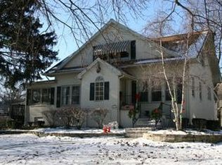 328 N Montclair Ave, Glen Ellyn, IL