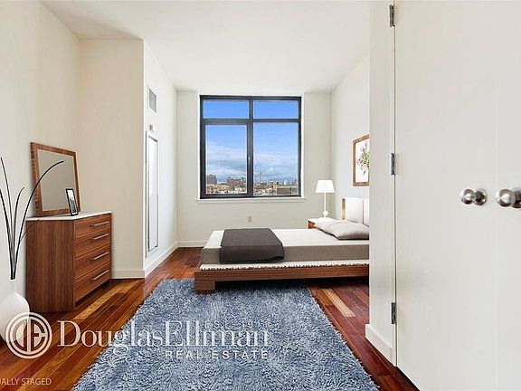 4th image of 1481 5th Ave APT 10A