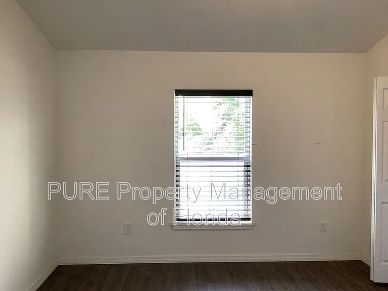 17076 SW 39th Cir — Photo 11