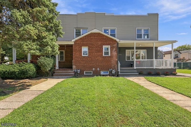 1st image of 94 Ligham St