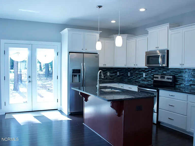 275 Sheldon Rd — Photo 14