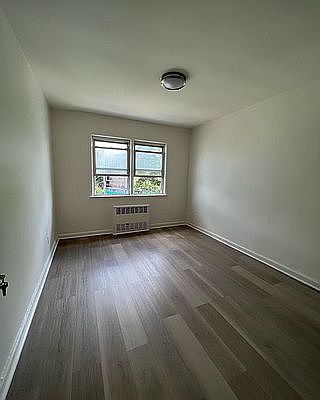 4th image of 146-08 Cherry Ave #3D