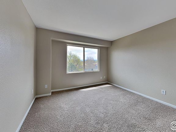 5th image of 50 19th Ave #58