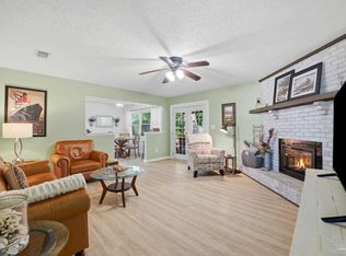 5233 Westwind Cir, Pensacola, FL 32526