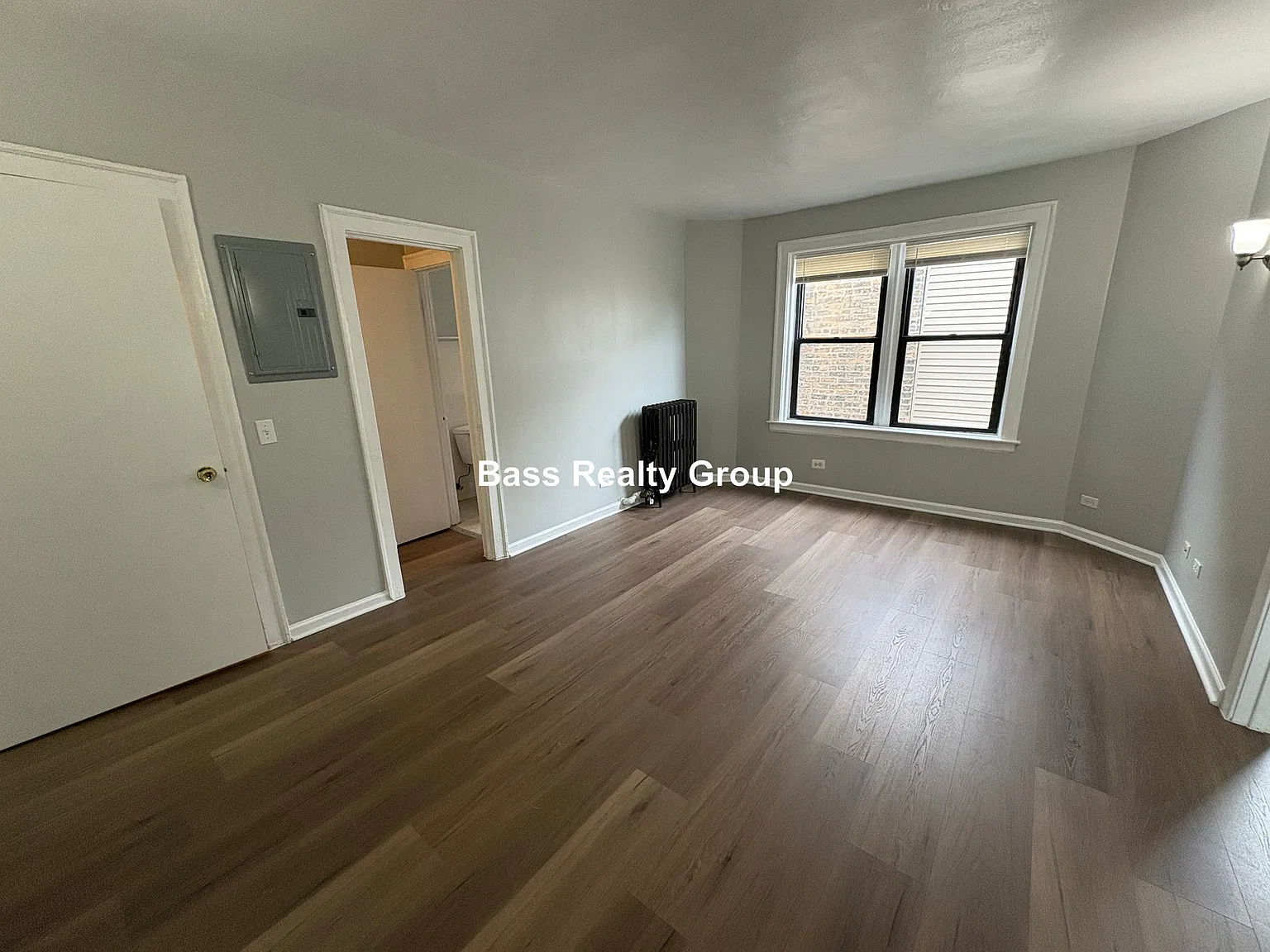 1 bed, 1.0 bath, $1,275 — Photo 4