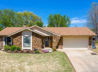 9661 E 28th St, Tulsa, OK 74129