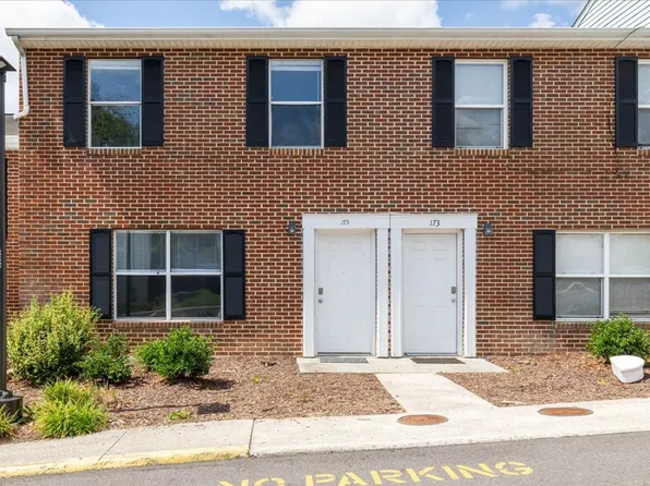 152 Clover Valley Cir, Blacksburg, VA 24060