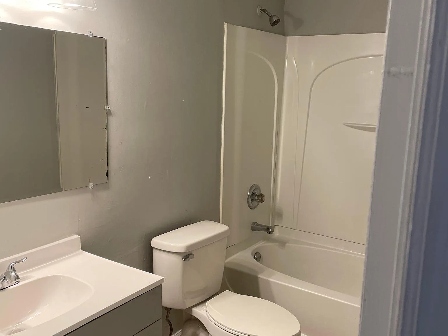 2 bed, 1.5 bath, 900 sqft, $1,450 — Photo 4