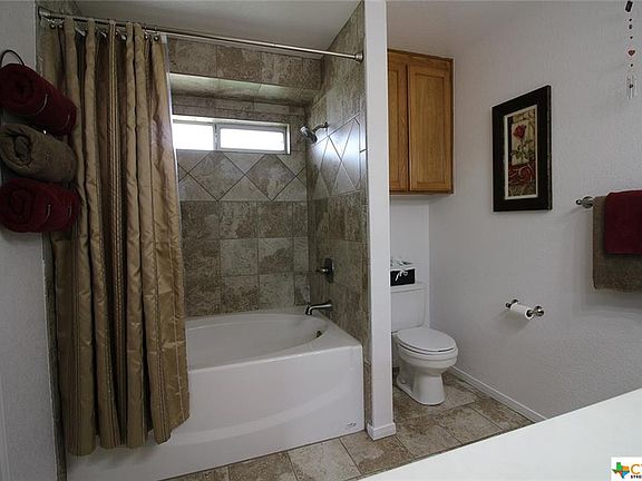 5th image of 4108 Shagbark Dr